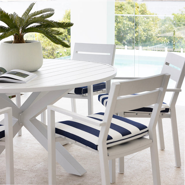 Outdoor Dining Chairs